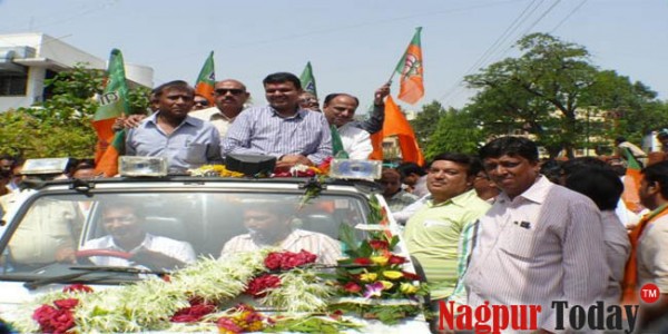 Nagpur Own Devendra Fadnavis was elected as BJP President of Maharastra
