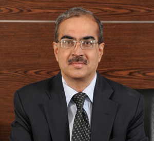 Dr. R. Krishnakumar