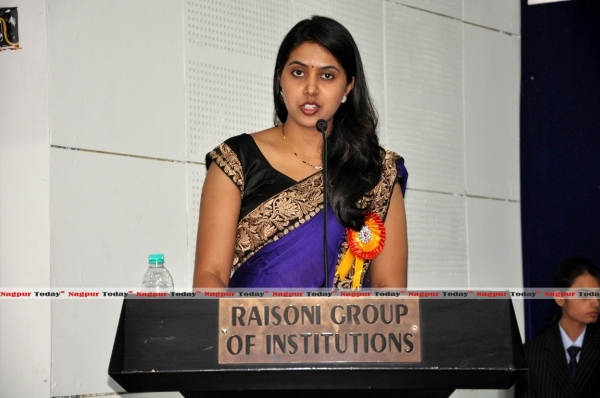 Proff Shweta Taywade while welcoming everyone for the conference at GH Raisoni