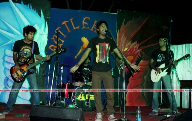 The Blue Hook Band enthralls the venue at the Ramdeobaba College of Engineering Annual Fest Pratishruti!