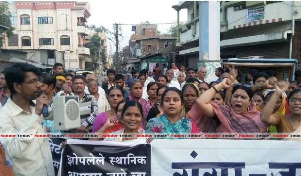 Citizens Hit Streets Against Prostitution Brothels Being Run In Ganga