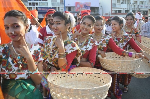 Orange City goes saffron as Ram Navami celebrated with religious ...