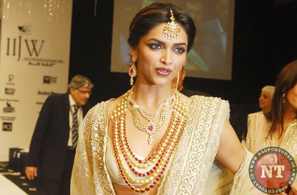 Deepika Padukone ups her fees for Padmavati - Nagpur Today