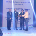 Achievers galore at My FM Academic and Real Estate Awards Nagpur