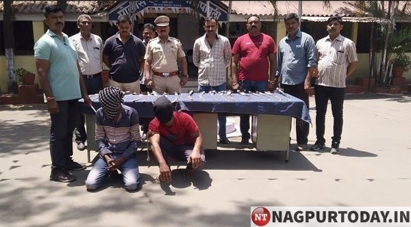 Police arrest two men, seize 20 swords in Pachpaoli - Nagpur Today ...