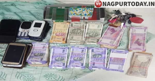 Cops bust gambling den in Khapa, seize valuables worth Rs 9.90 lakh - Nagpur Today : Nagpur News