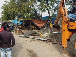 Tukaram Effect : NMC strikes back on encroachment Nagpur Today : Nagpur ...