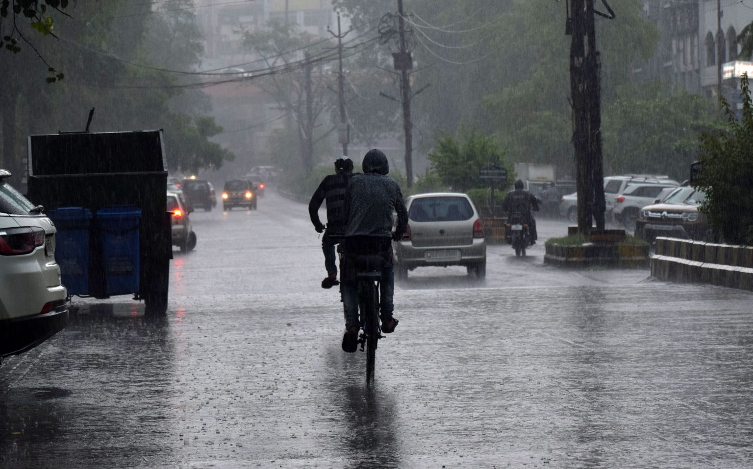 Rains bring cool respite in Nagpur, heavy downpour likely on Friday
