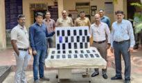 Sitabuldi cops hand over stolen and seized mobile phones to owners