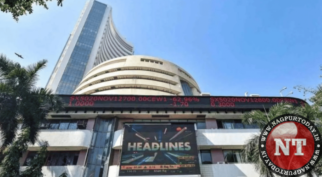 Sensex Crashes Over 900 Points Nifty Settles Below 17600 