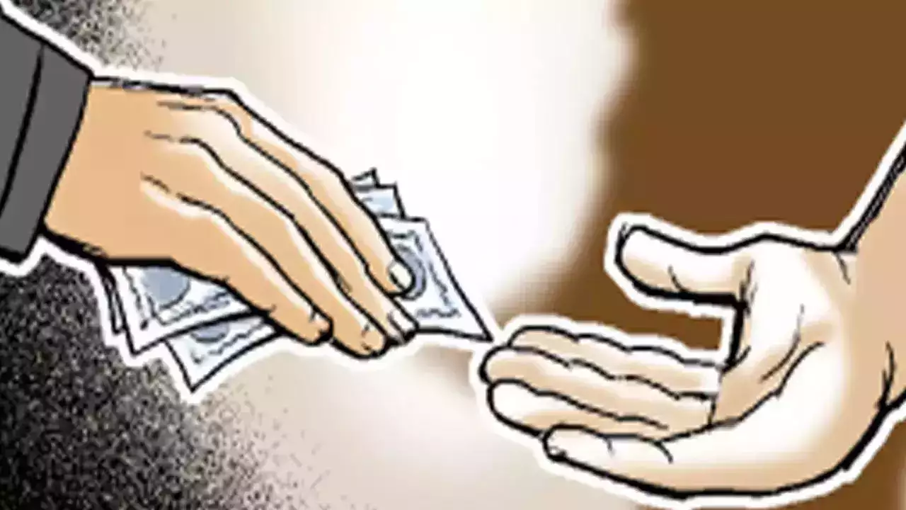 SECR official netted by CBI for bribery in Nagpur