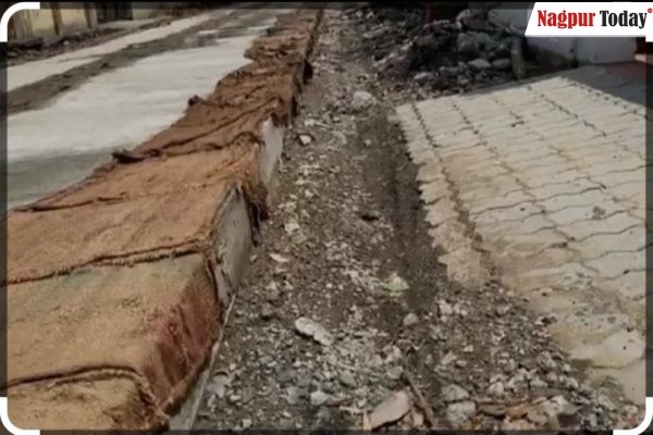 Video: Nagpur Residents of Laxminagar Frustrated with Cement Road Construction