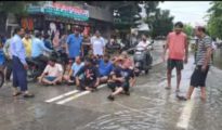 Nagpur: Locals Protest with ‘Rasta Roko’ Over Severe Waterlogging in Ayodhyangar