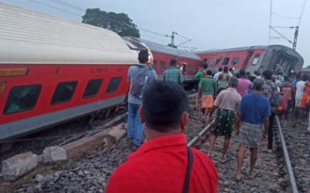 mumbai-howrah mail