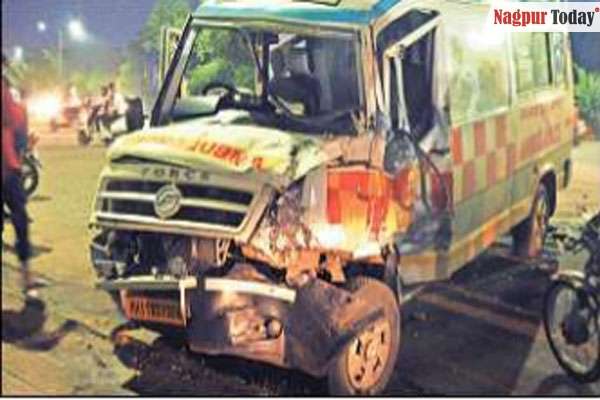 ST bus-ambulance collision near Ajni Rly Station