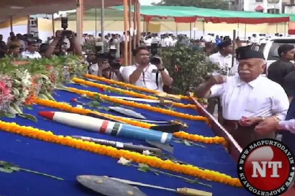 RSS Chief Mohan Bhagwat Performs Shashtra Puja on the Occasion of Vijayadashami in Nagpur