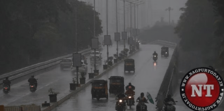 Maharashtra Weather: Rain Expected During Diwali, Thunderstorms Likely ...