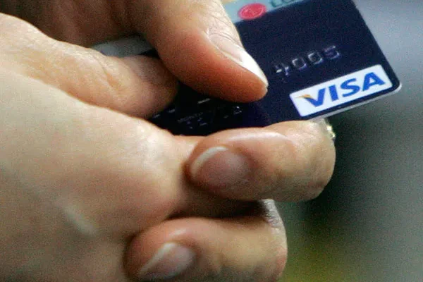 Credit Card Spending Rises To Rs 1.84 Trn